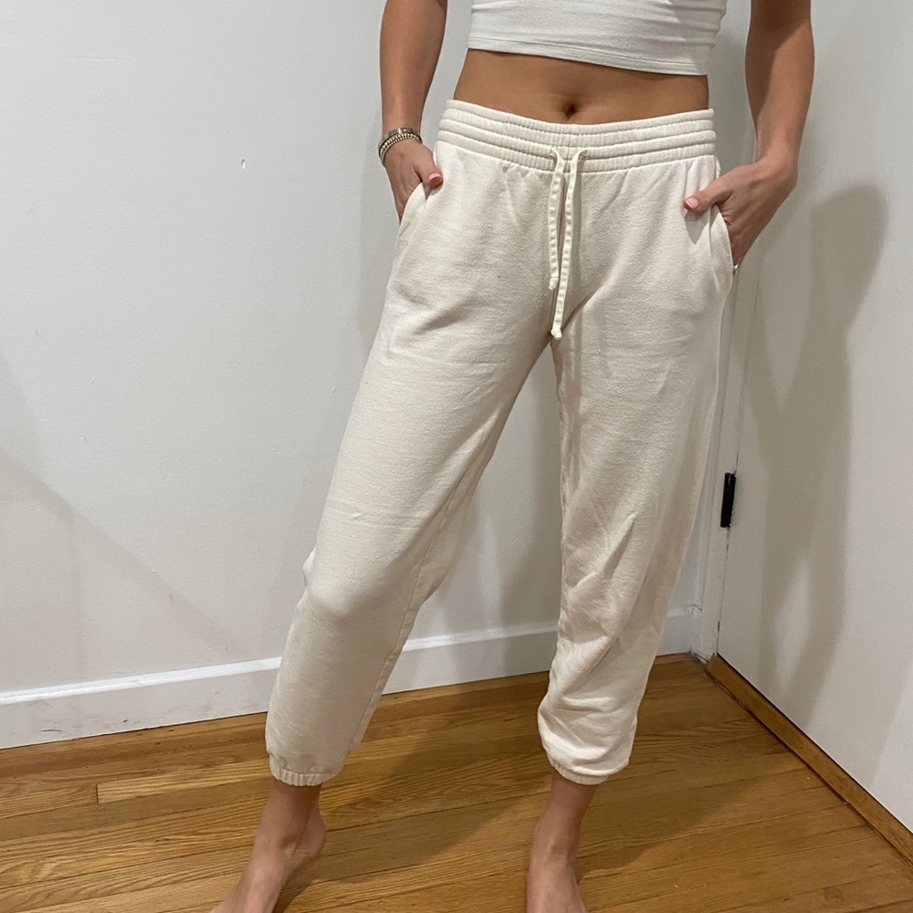 REPOST - Aritzia Sweatpants - Great condition
